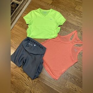 Under Armour Heat gear lot. Medium